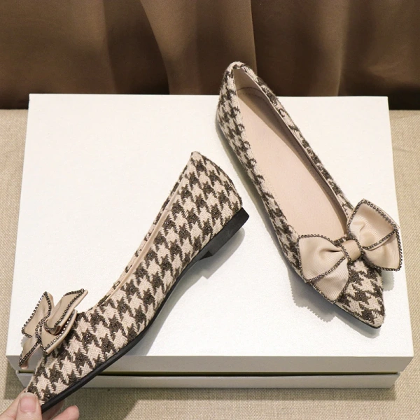 2025 Summer New Fashion Sweet Pointed Toe Shallow Mouth Women's Shoes Comfortable Casual Commuter Career Work Shoes - Image 5