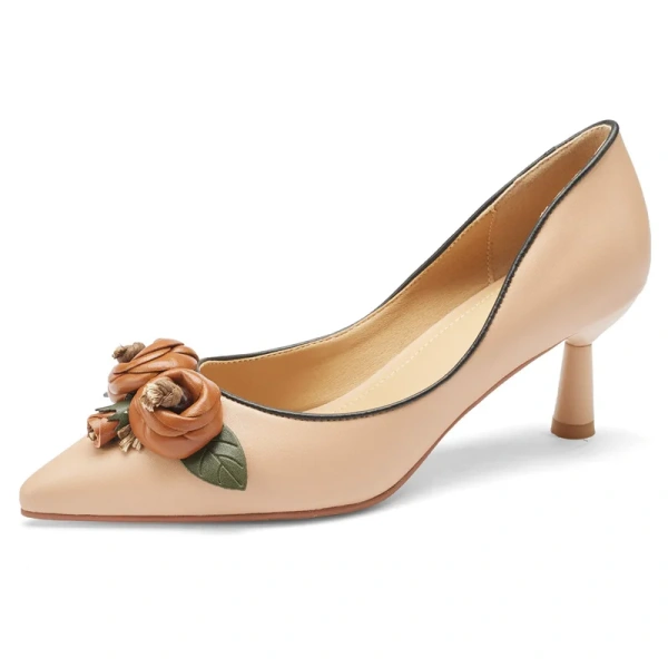 2025 Spring/Summer New Retro Style Fashion Elegant Camellia Flower High Heels Pointed Shallow Mouth Stiletto Women's Shoes - Image 2
