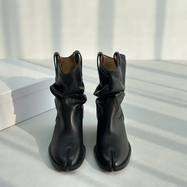 Black Fashionable Real Leather Boot Comfortable Personalized Elegant Soft Warm Thick Heel Split Toe Boot - Image 3