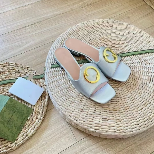 Designer Luxury New slippers Wear Metal Flat-heeled slippers Summer Sandals G Round Buckle Women's Shoes - Image 3