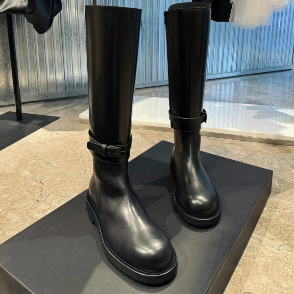 2025 Fashion Retro Round Toe Leather Short Heel Boots Classic Metal Tower Buckle Two Wear Removable Cowboy Boot - Image 5