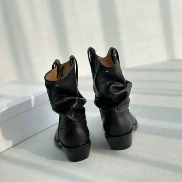 Black Fashionable Real Leather Boot Comfortable Personalized Elegant Soft Warm Thick Heel Split Toe Boot - Image 4