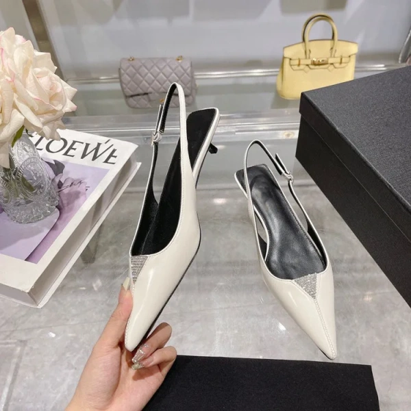 2025 Designer Women's Cat Heel Pointed Toe Baotou Sandals One Word Buckle Strap Simple Fashion Commuter Higher Women's Shoes
