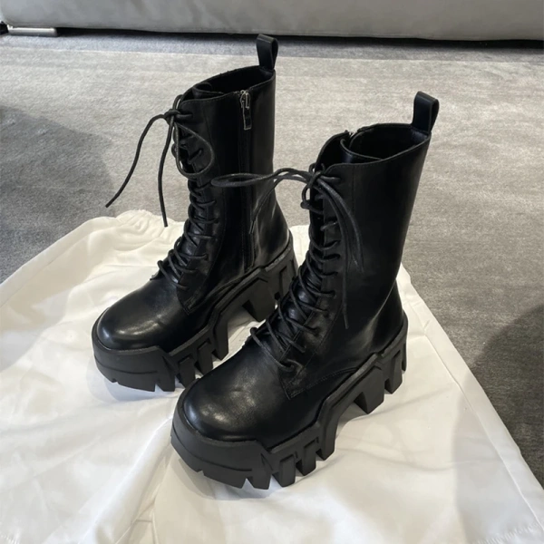2025 Winter New Fashion Cool Genuine Leather Round Head Lace-up Short Boot Thick Bottom Height Increasing Locomotive Short Boot - Image 6