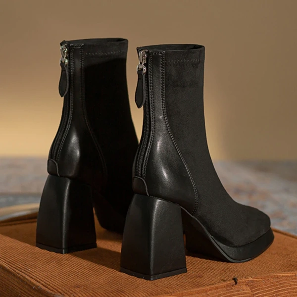 2025 Winter New Sweet Elegant Style Fangtou High-heeled Short Canister Boot Coarse Following Thick Bottom Belt Buckle Short Boot - Image 3