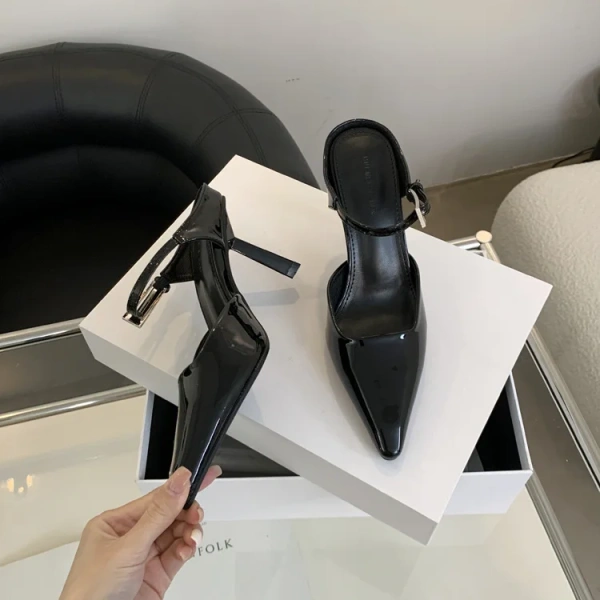 Minimalist Patent Leather High Heels for Spring Summer Comfortable Breathable Outdoor Beach Casual Fashion Sandals One-piece - Image 5