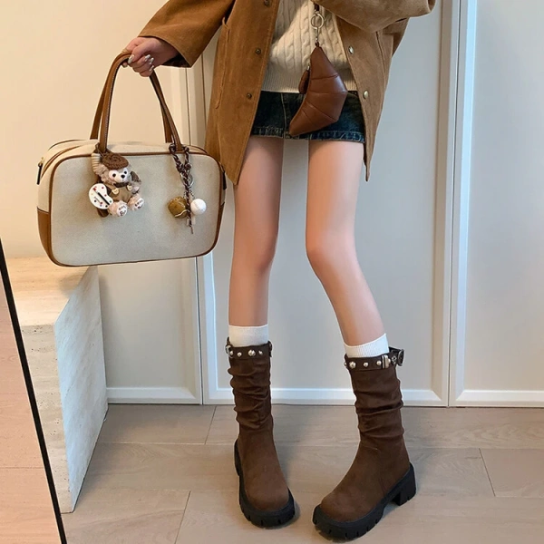 2025 Autumn Winter Fashionable Retro Round Toe Thick Heel Middle Tube Boot with Willow Nail Belt Buckle Thick Sole Short Boot - Image 4
