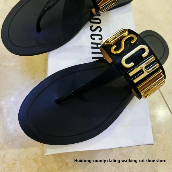 2025 British Large Size Women's Summer Flat Sandals Versatile Platform Fashion Trend Genuine Leather Metal Internet Celebrity - Image 3