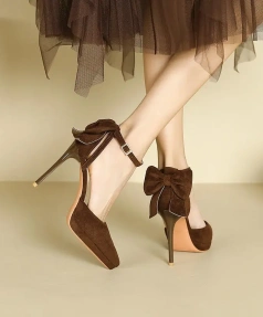 2025 Summer New Fashionable Bow Simple Strap Heels Sexy Pointed Hollow Sandals Party Banquet Style Outdoor Women's High Heels