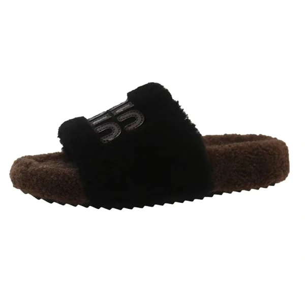 In Winter, the New Letters Drag Women's Hair Flat and Wear Thick-soled Cotton slippers Outside the Home. - Image 3