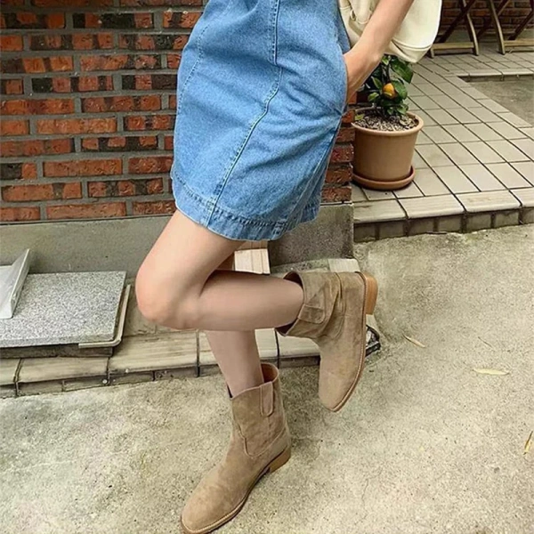 2025 Fashionable Retro Leather Wear-resistant Short Boot, Simple and Personalized Casual Round Toe Wide Tube Denim Boot - Image 6