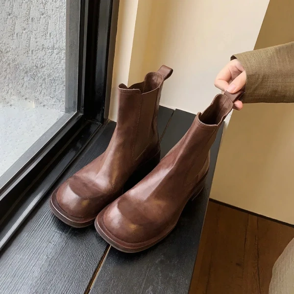 2025 Autumn Winter New Fashionable Retro Head Genuine Leather Coarse Heel Short Boot Soft Comfortable Chelsea Boot Waterproof - Image 3