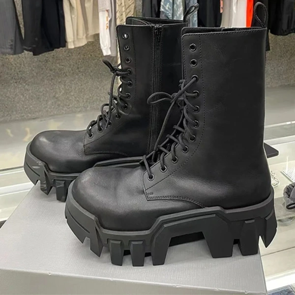 2025 Winter New Fashion Cool Genuine Leather Round Head Lace-up Short Boot Thick Bottom Height Increasing Locomotive Short Boot - Image 5