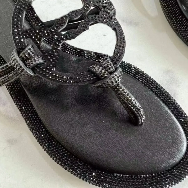 Designer Luxury Trendy Beach Slides for Women High Quality PU Rhinestone Casual Shoes with PVC/PU Insole - Image 5