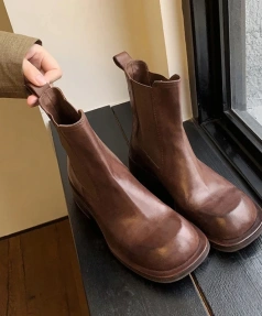 2025 Autumn Winter New Fashionable Retro Head Genuine Leather Coarse Heel Short Boot Soft Comfortable Chelsea Boot Waterproof