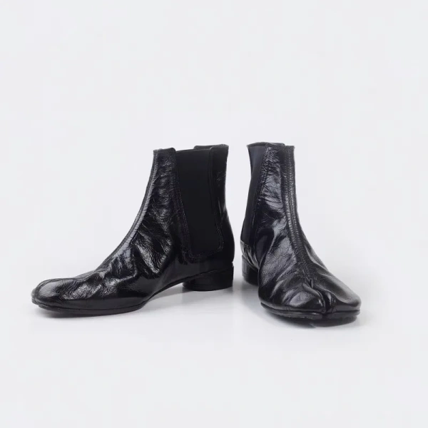 2025 Autumn New Soft Leather Low Heel Short Boot Fashion Patent Leather Thick Heel Elastic Force Middle Tube Retro Short Boot - Image 6