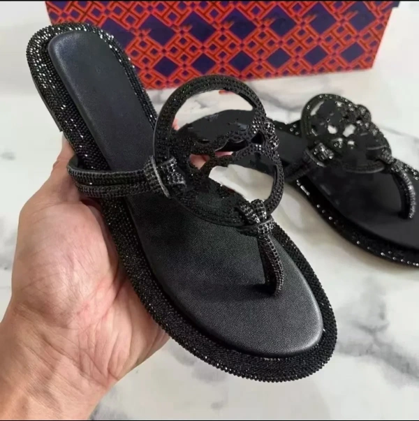 Designer Luxury Trendy Beach Slides for Women High Quality PU Rhinestone Casual Shoes with PVC/PU Insole - Image 6