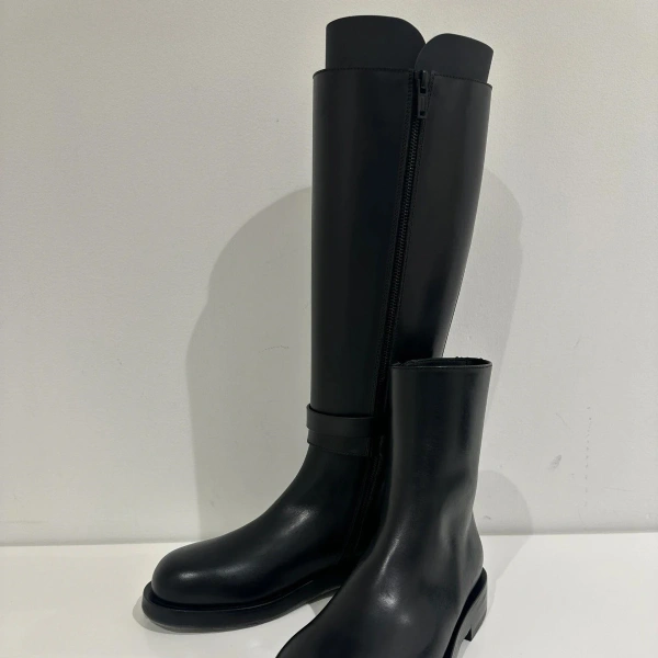 2025 Fashion Retro Round Toe Leather Short Heel Boots Classic Metal Tower Buckle Two Wear Removable Cowboy Boot - Image 2