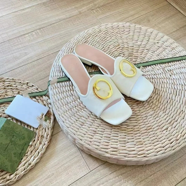 Designer Luxury New slippers Wear Metal Flat-heeled slippers Summer Sandals G Round Buckle Women's Shoes - Image 4