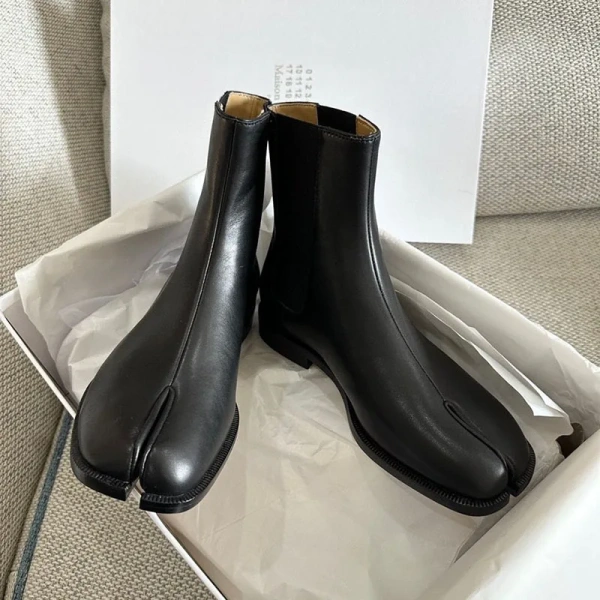 2025 Black Chunky Genuine Leather Chelsea Short Boot Comfortable Retro Fashion Simplicity Height Increasing Soft Split Toe - Image 3