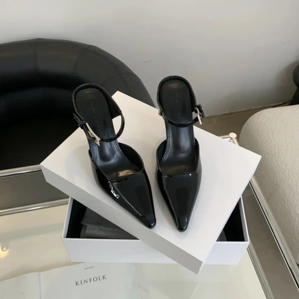 Minimalist Patent Leather High Heels for Spring Summer Comfortable Breathable Outdoor Beach Casual Fashion Sandals One-piece - Image 2