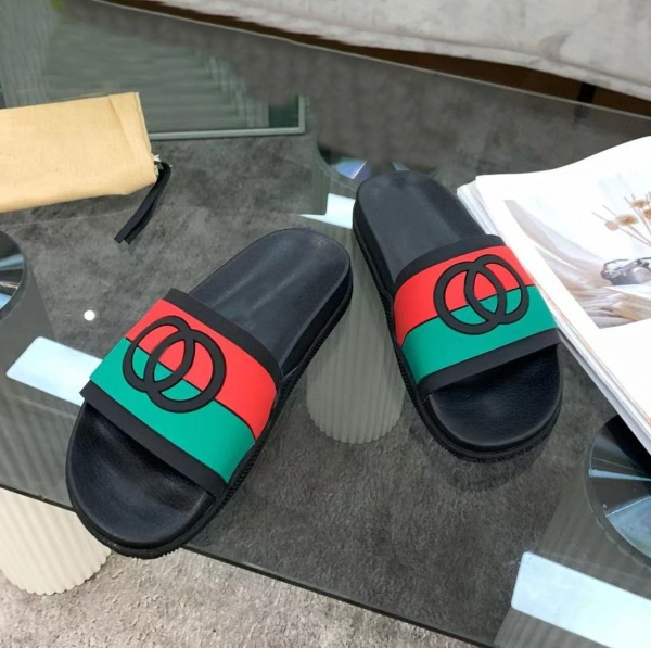 Latest Design PVC Wedge Men Slides Slippers Indoor Durable Fashion Luxury Name slippers Sandals Women' Slippers 2025