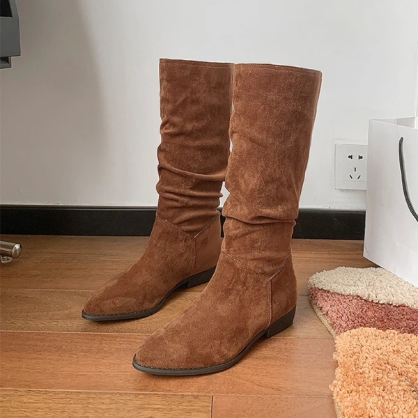 2025 Autumn/Winter New Pointed Coarse Heel Suede Surface Knight Boot Fashion Retro Low Heel Western Cowboy Boot - Image 2