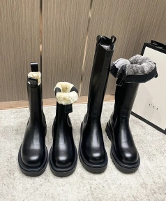 2025 Winter New Leather Internal Increase High Thick Bottom Women's Short Boot Fashion Casual Soft Warm chelsea Short Boot